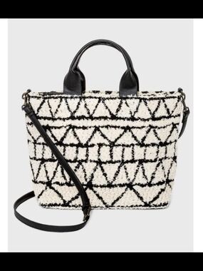 Universal Thread Goods Co Paxton Black Cream Shaggy Geometric Tote